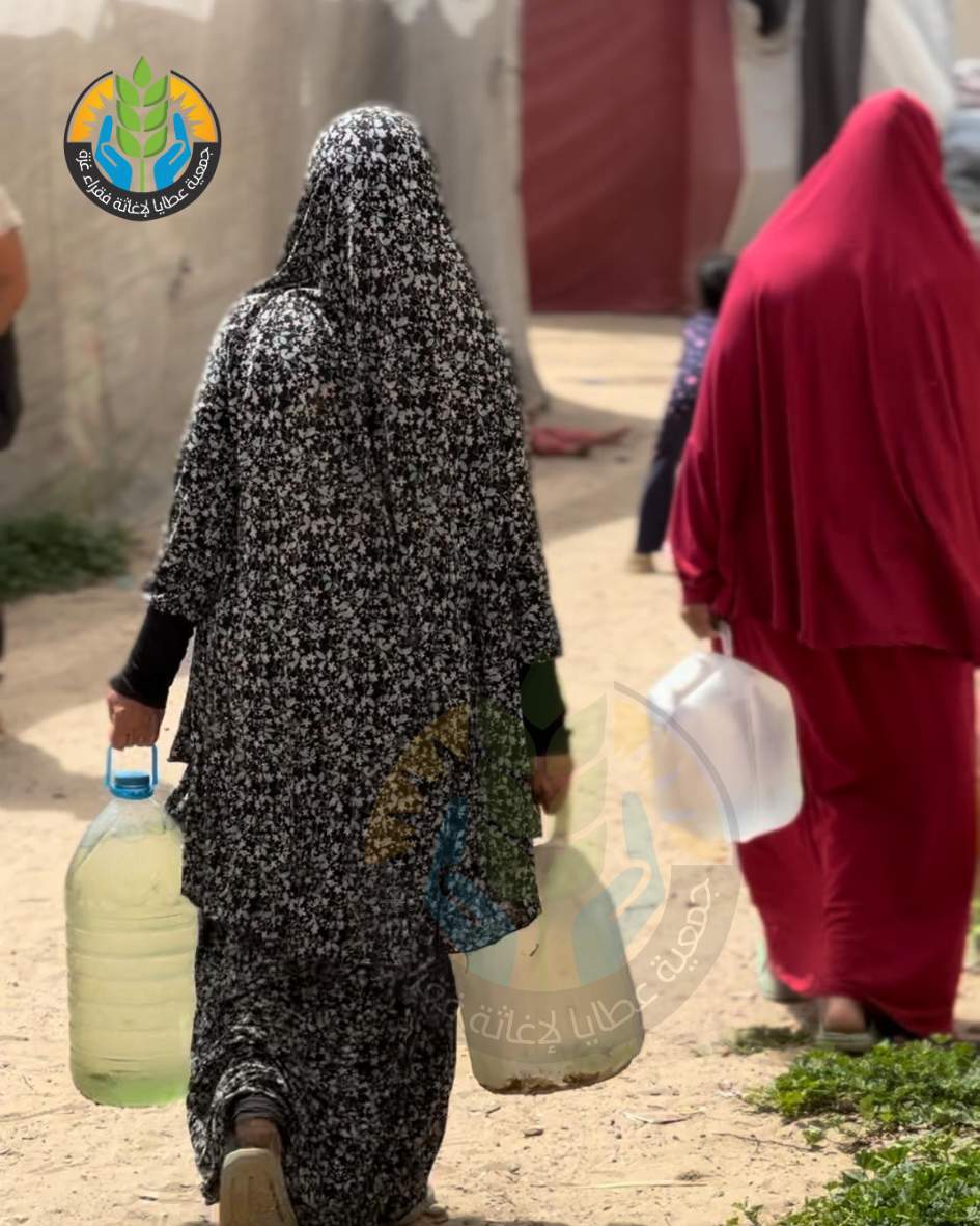 "قطرة ماء تعني الحياة".. عطايا تواصل مشروع السقيا
