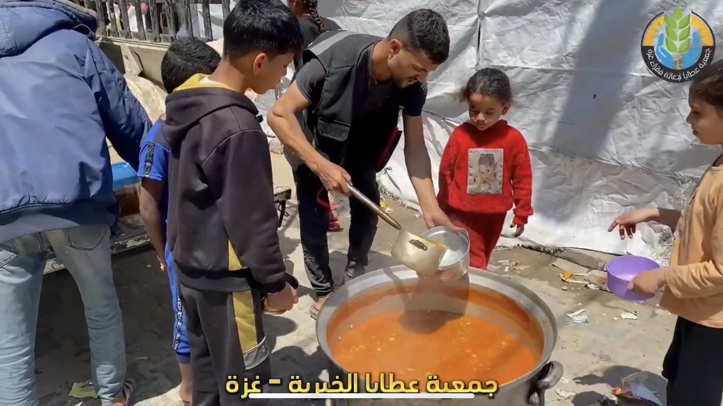 استئناف عمل مطبخ "عطايا الخيري" بدعم كريم من مدينة ليون الفرنسية