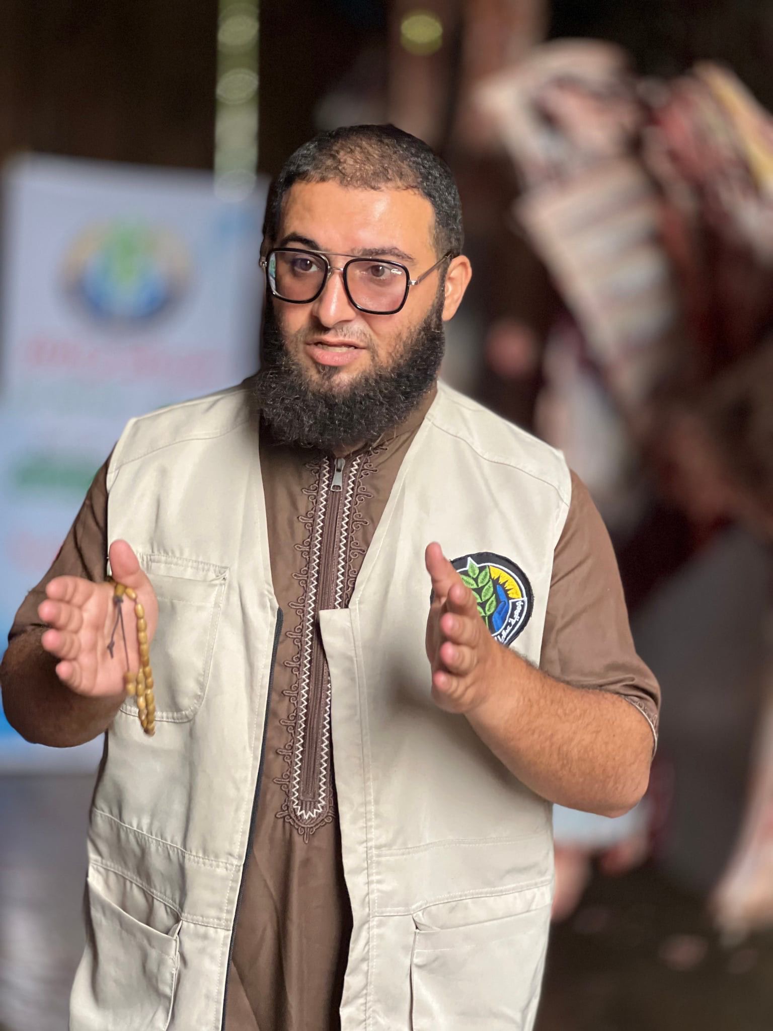 جمعية عطايا تطلق مشروع "أضحيتك حياة لأهل غزة" وتوزّعه لحوم الأضاحي على النازحين في شمال القطاع