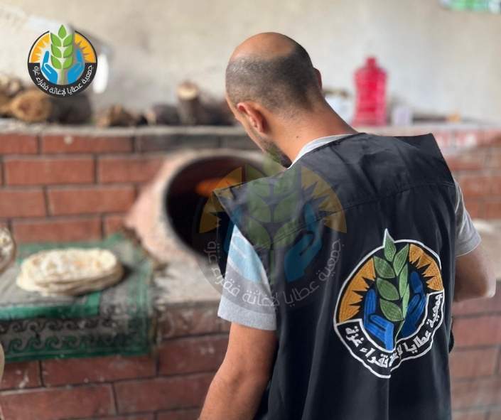 رغيف الخبز.. حياة تُمنح وسط الإبادة والتجويع