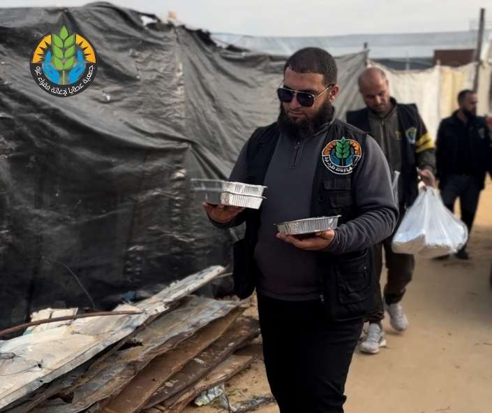 إفطارك علينا: دعمٌ للصائمين النازحين في ظل الجوع