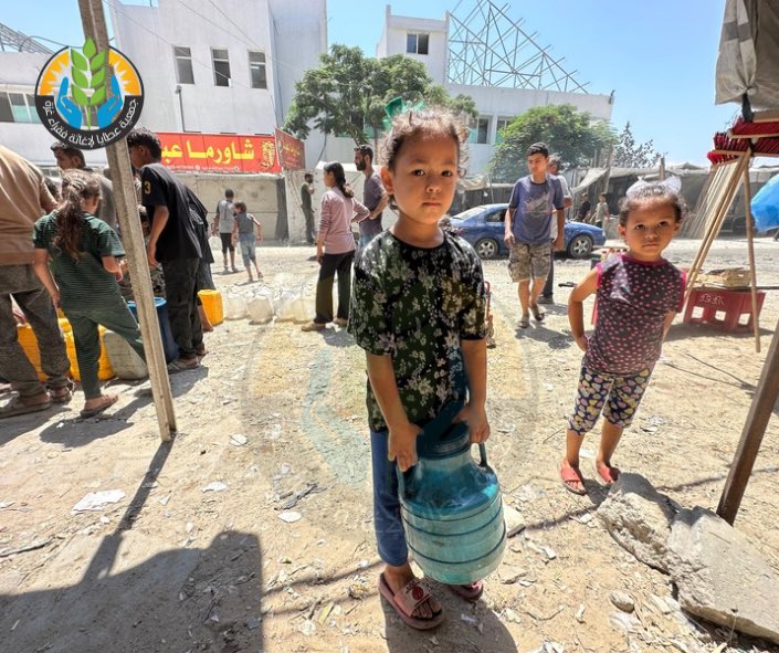 قطرة حياة في زمن الظمأ — سقيا الماء شمال غزة