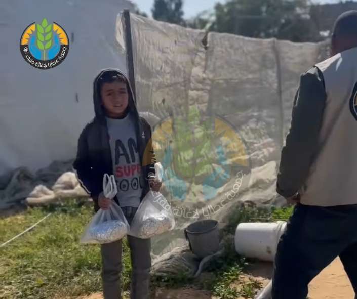 "عَطَايَا" تُقدّم وجبات الإفطار في العاشر من شهر الخير