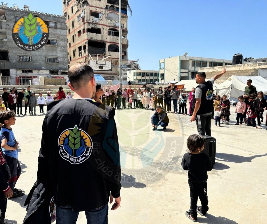 "عطايا" تُواصل إدخال الفرحة على قلوب الأطفال المكلومين في ثاني أيام عيد الأضحى