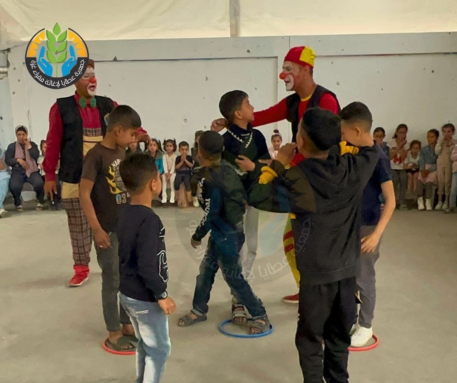 "عطايا" تُواصل إدخال الفرحة على قلوب الأطفال المكلومين في ثاني أيام عيد الأضحى