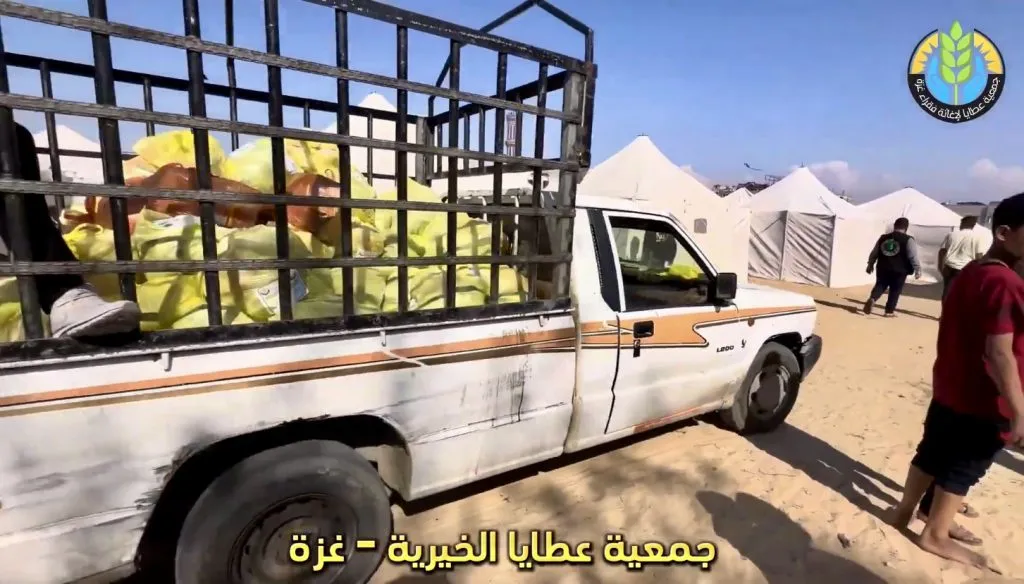 نرسم البسمة وندعم الصمود بسلات خضار للنازحين في الجنوب