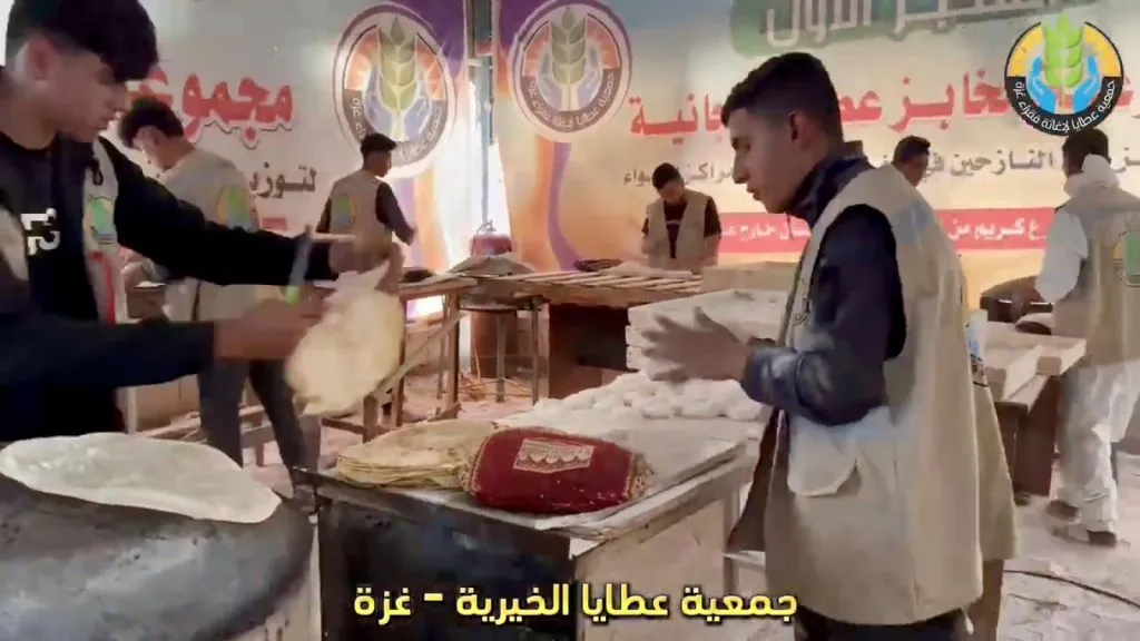 نمدّ الخبز لدعم الصمود وتخفيف العناء عن النازحين