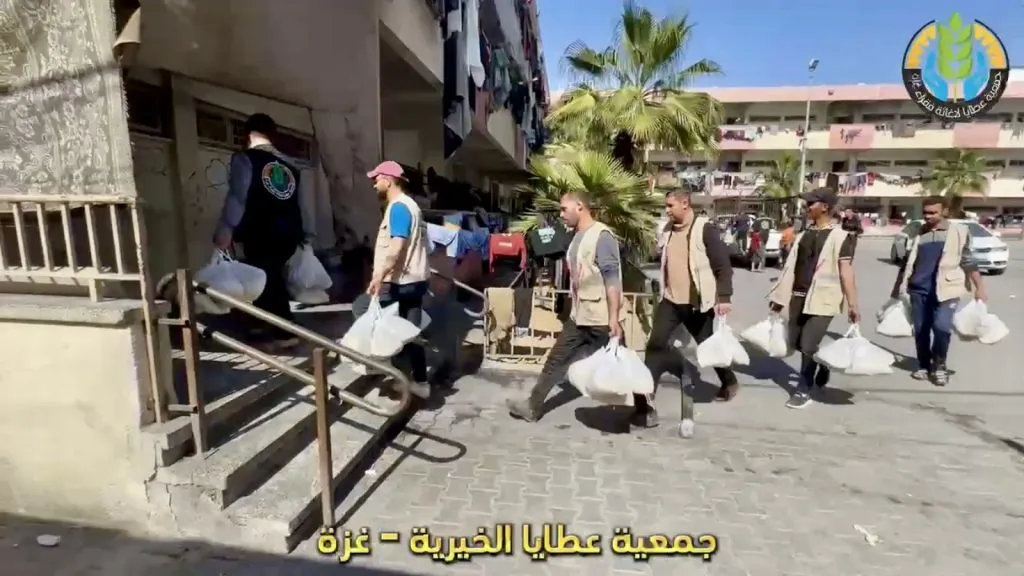 نمدّ الخبز لدعم الصمود وتخفيف العناء عن النازحين