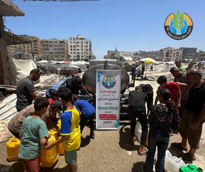 عطايا تروي عطش النازحين في غزة وشمالها