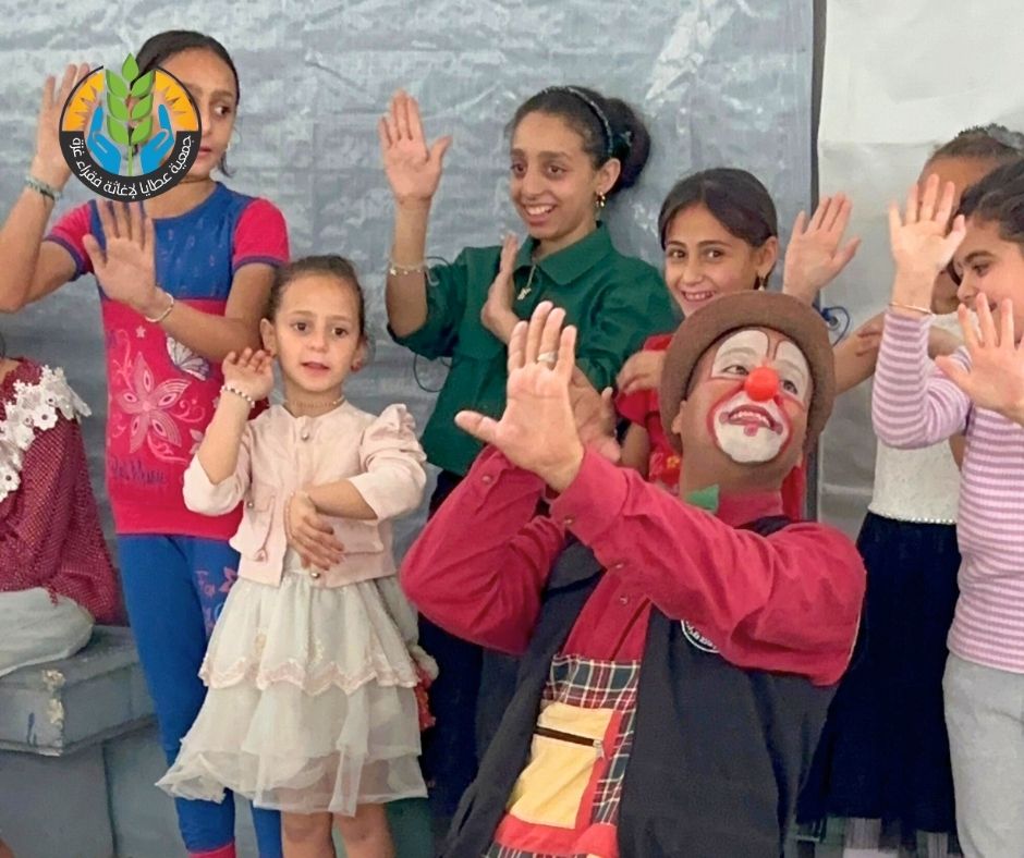 "عطايا" تُواصل إدخال الفرحة على قلوب الأطفال المكلومين في ثاني أيام عيد الأضحى