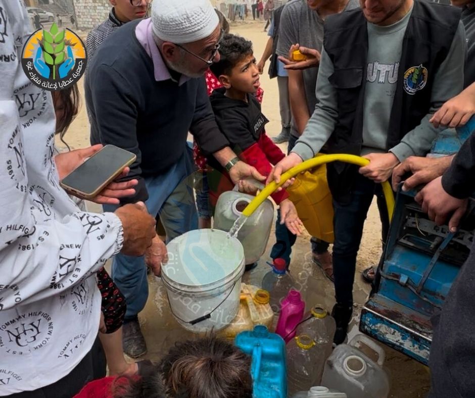 "سقيا عطايا" في شمال غزة: قطرة ماء تُنقذ حياة وتُحيي الأمل